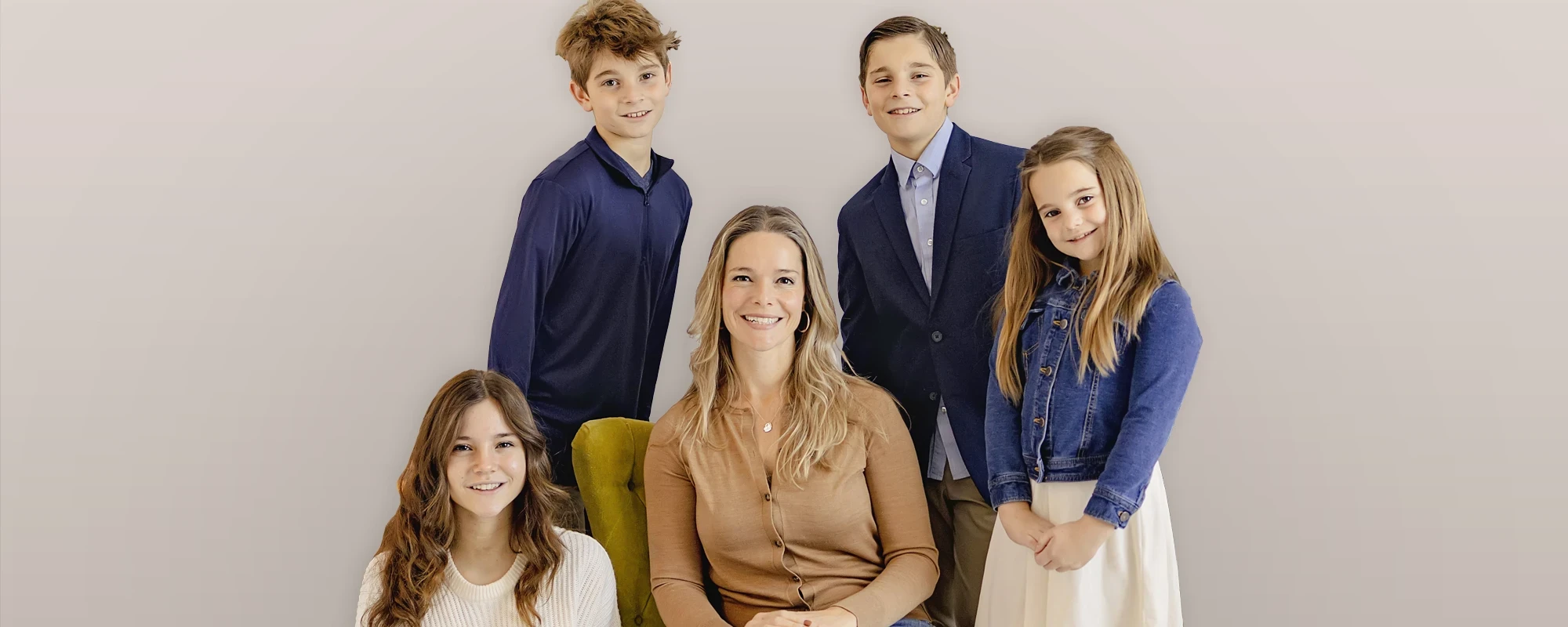 Chiropractor Brighton MI Melissa Osborn With Family Chiropractor Brighton MI Melissa Osborn With Family
